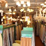 当店は1階にも生地の展示を多数ご用意しております。